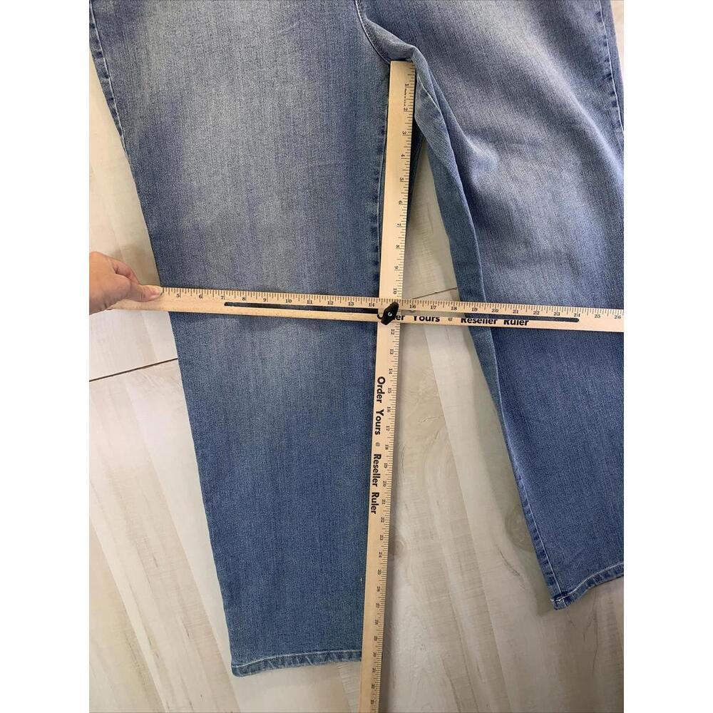 Gloria Vanderbilt Amanda Stretch Slimming Blue Jeans Size 18 NWT-6197 - Picture 5 of 10